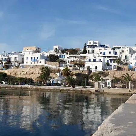 Katerina Adamantas (Milos)