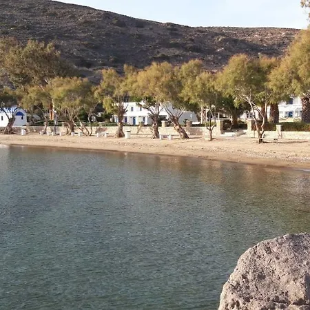 Konukevi Katerina Adamantas (Milos)